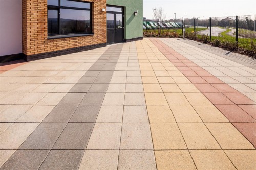 TOBERMORE TEXTURED PAVING 450X450X35MM NATURAL