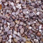 LRS  20MM STAFFORDSHIRE PINK GRAVEL 25KG